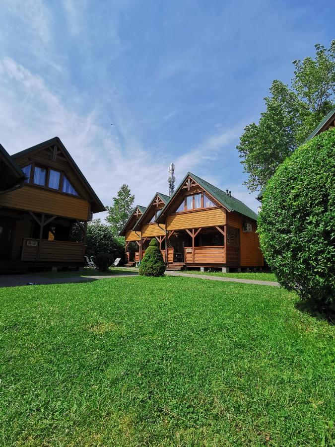 O.W. Sek Villa Karwia Exterior photo