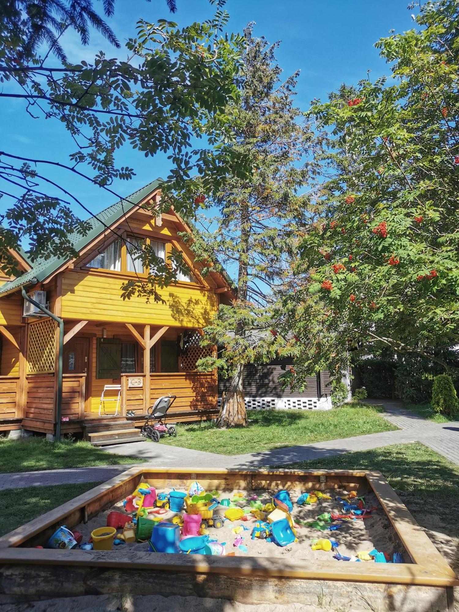 O.W. Sek Villa Karwia Exterior photo